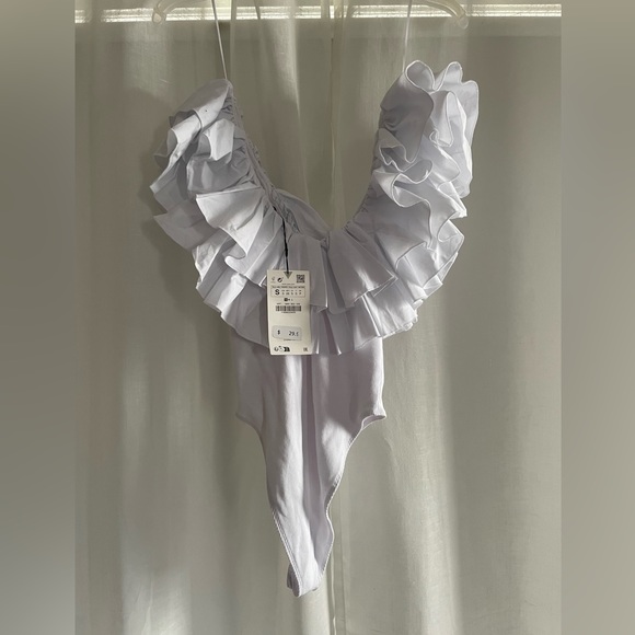 Zara Ruffled Rib Bodysuit- White - Picture 3 of 7